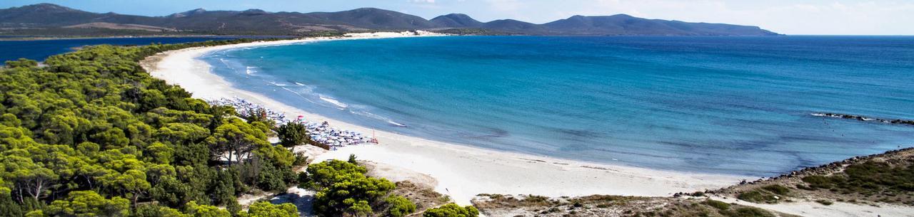 Affittacamere la Medusa Porto Pino Esterno foto